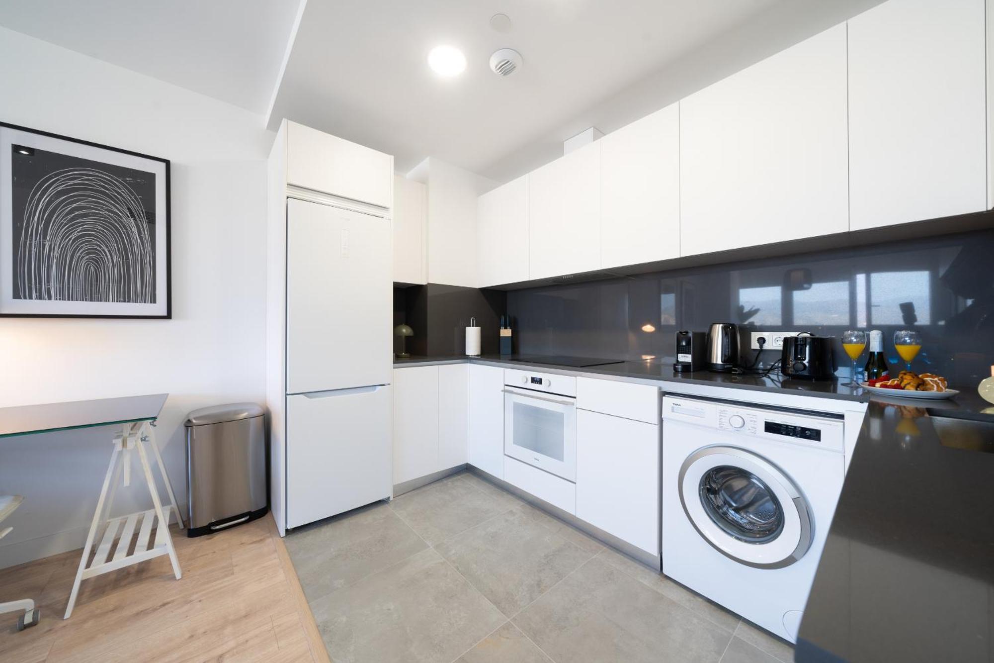Appartamento Xpce Urban 4 Malaga Skyline - Free Parking Esterno foto